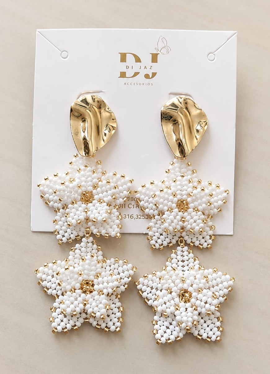 Aretes Florecitas blancas